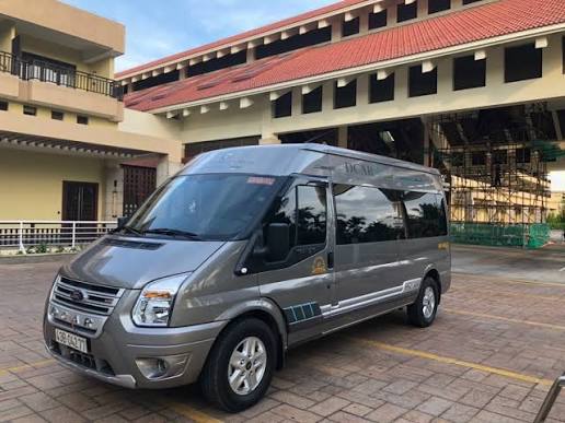 Thuê xe 16 chỗ có tài xế mang lại những lợi ích gì?