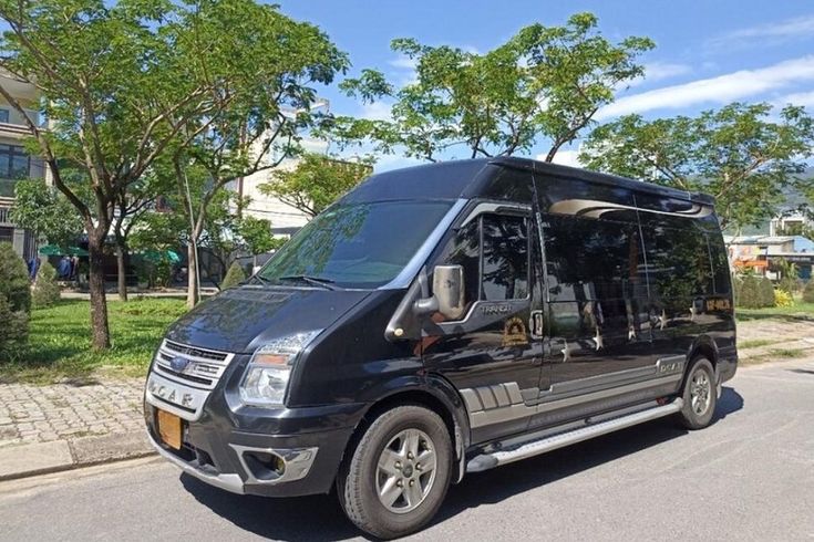 Dịch vụ thuê xe tự lái 16 chỗ đi du lịch