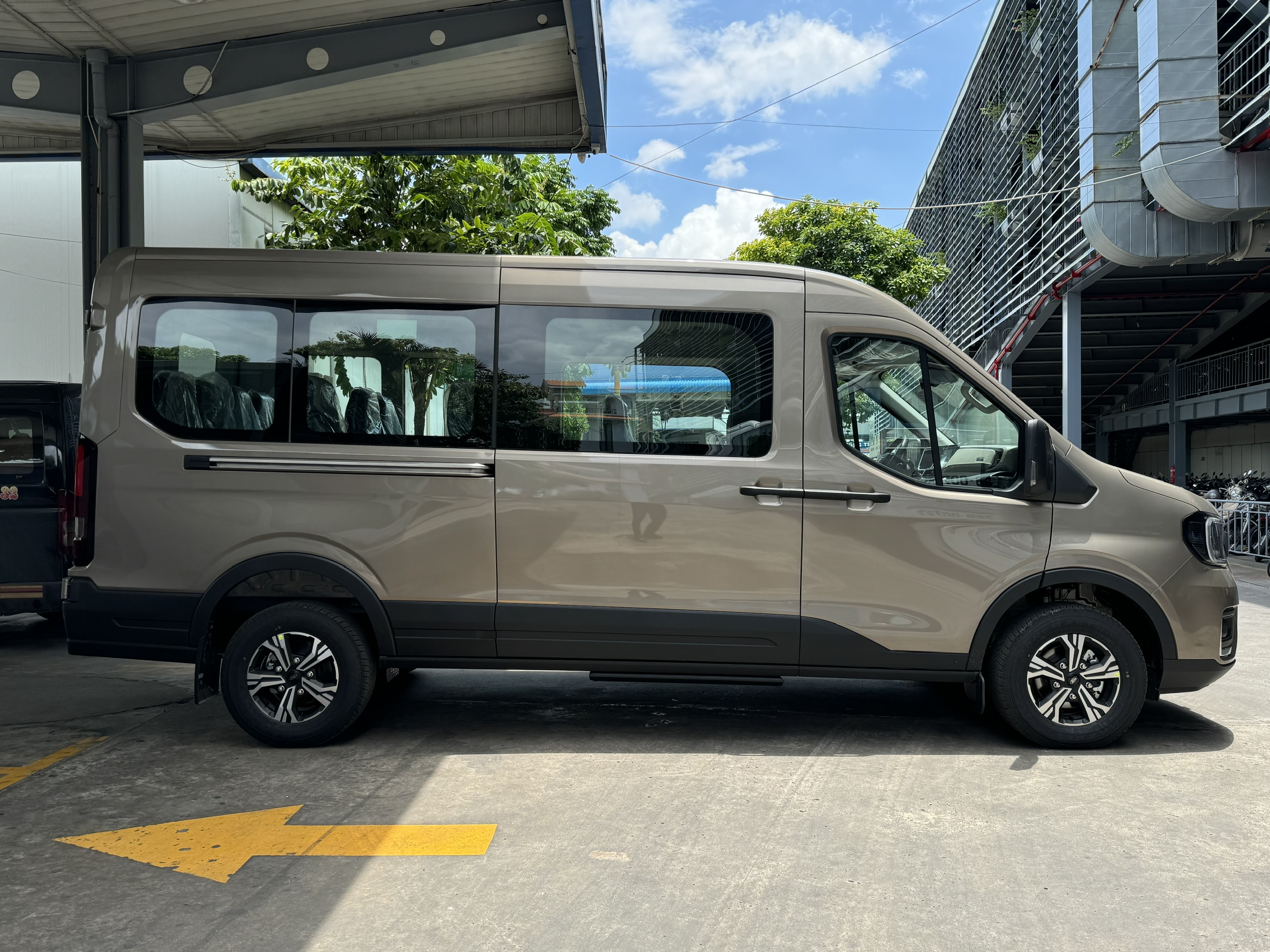 Đội ngũ lái xe chuyên nghiệp, tận tâm