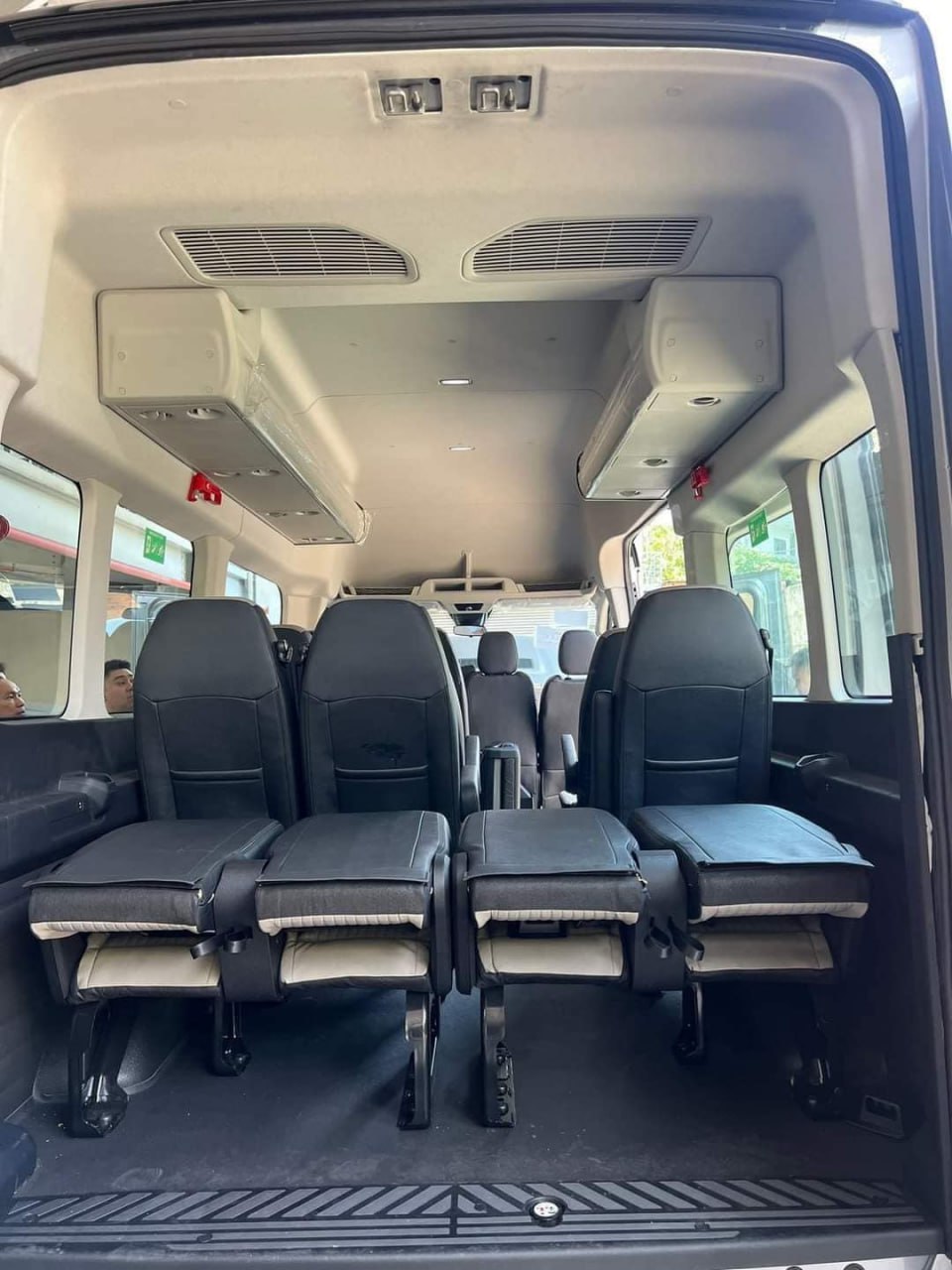 Kiểm tra kỹ thông tin về xe tại thuê xe thảo my 