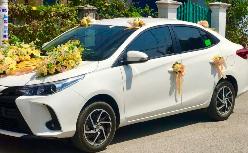Lưu Ý Quan Trọng Khi Thuê Xe Cưới Hỏi 7 Chỗ