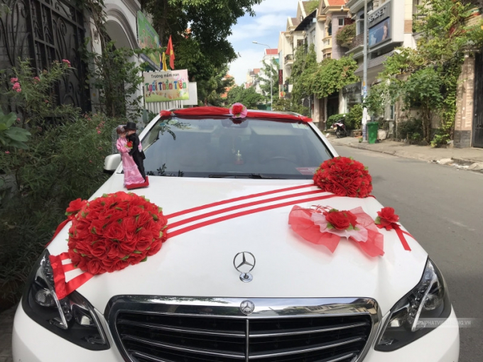 Quy Trình Thuê Xe Hoa Cưới 4 Chỗ