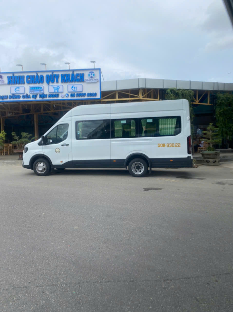 Tại Sao Nên Chọn Dịch Vụ Cho Thuê Xe 18 Chỗ Tại Thảo My?