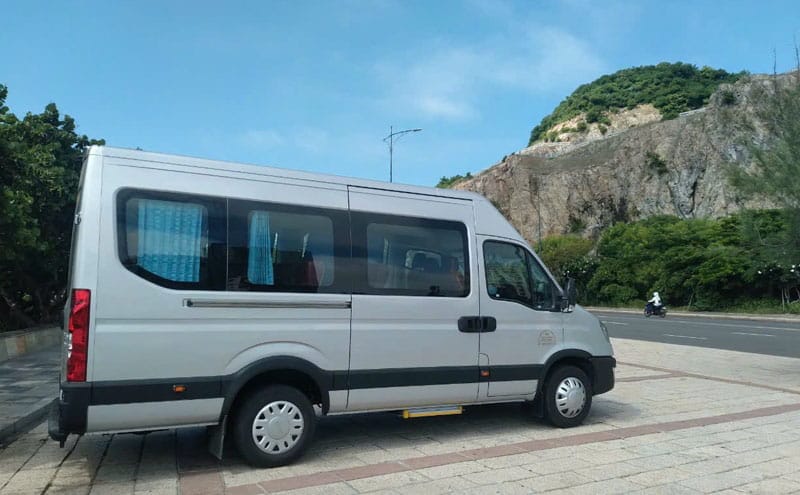 Vì Sao Nên Thuê Xe 16 Chỗ Đi Bến Tre?