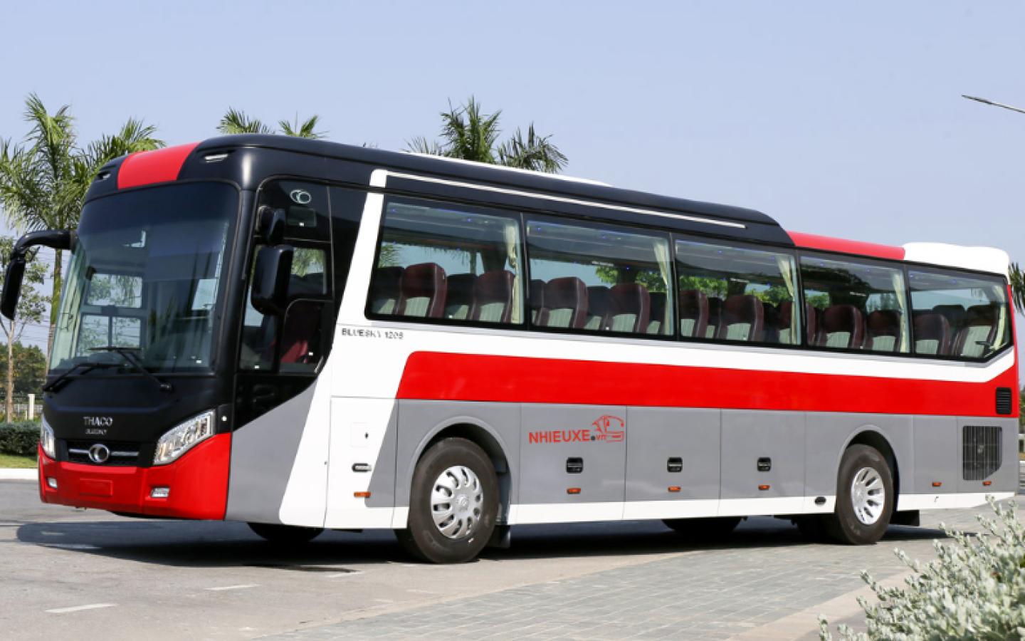 Thuê Xe 45 Chỗ Đi An Giang Giá Hấp Dẫn, Chất Lượng