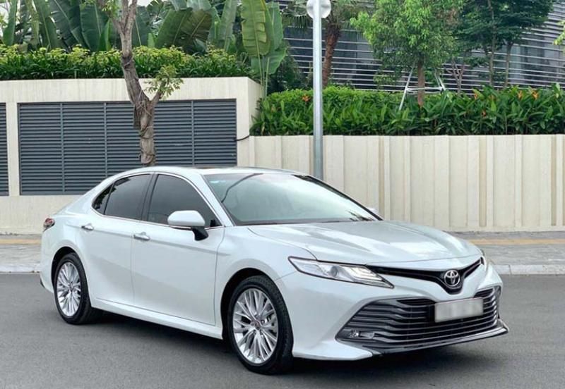 Thuê Xe Tự Lái Dịp Lễ – Giữ Chỗ Sớm, Giá Không Tăng